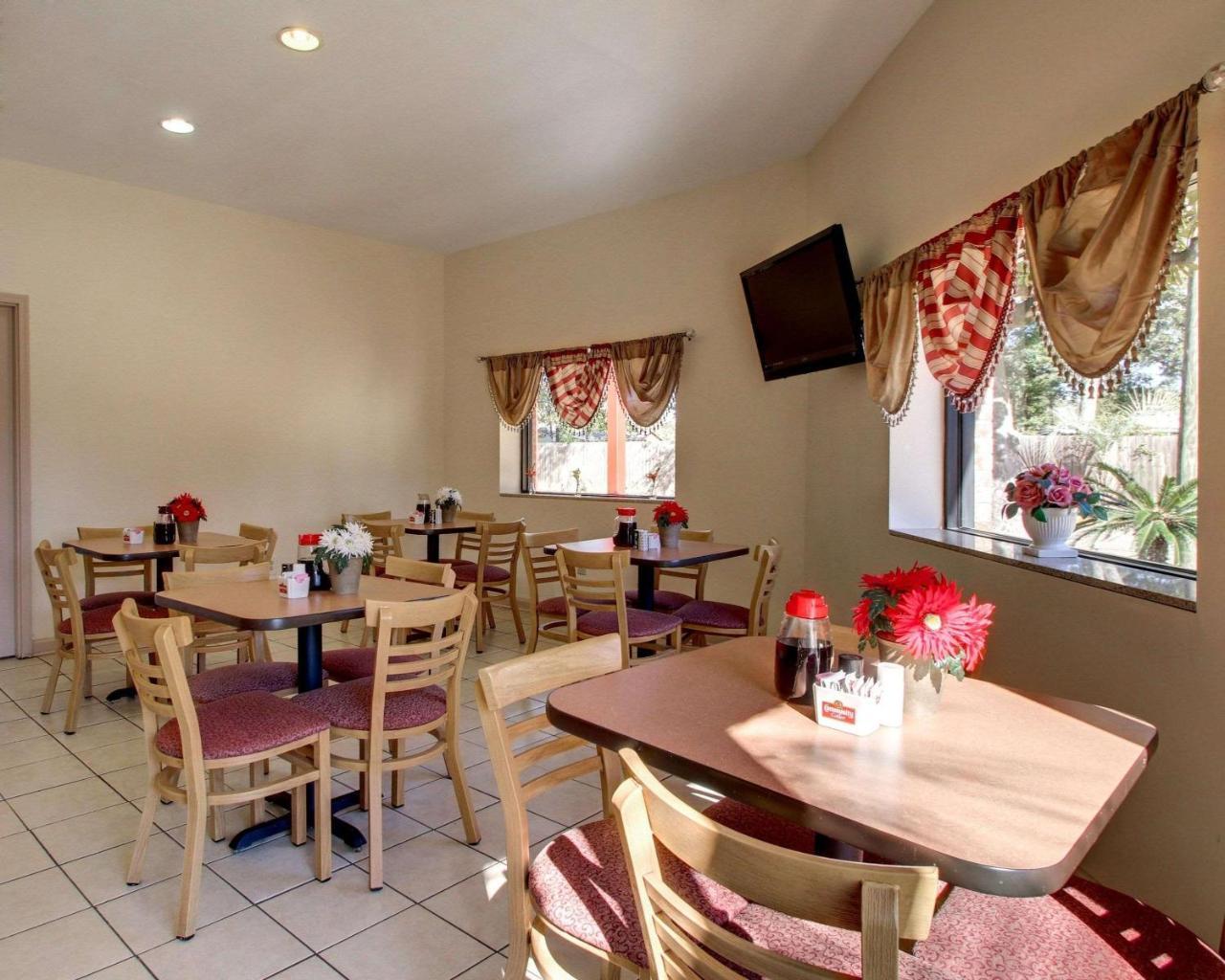 Twin Star Lodge Biloxi Extérieur photo