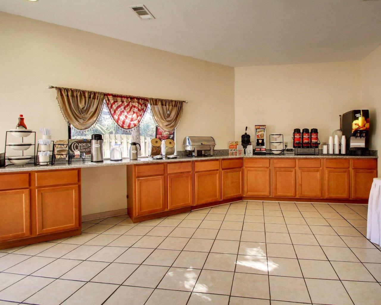 Twin Star Lodge Biloxi Extérieur photo